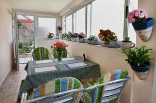 Апартаменты Apartments Topla Херцег-Нови Апартаменты с 1 спальней и террасой с видом на сад-1