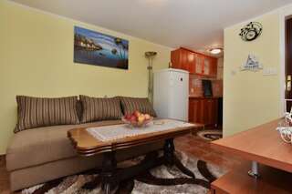 Апартаменты Apartments Topla Херцег-Нови Апартаменты с 1 спальней и террасой с видом на сад-5